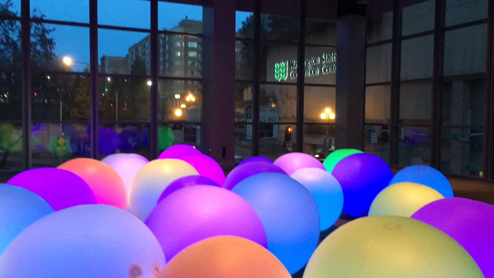Bola LED Tiup Warna-warni PVC, - Led Balloon Light ulasan dan harga